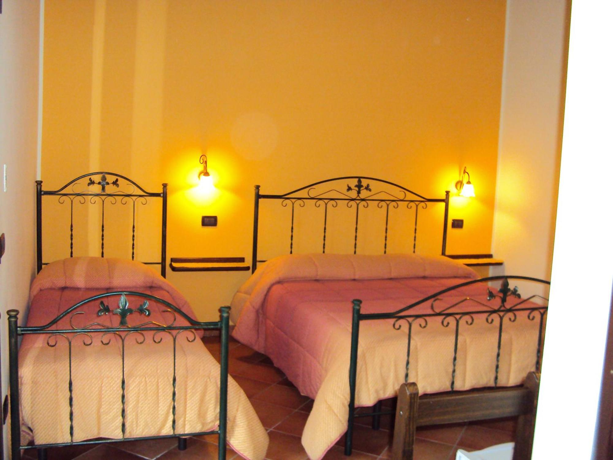 Agriturismo Il Pozzo Antico Mascali Exterior foto
