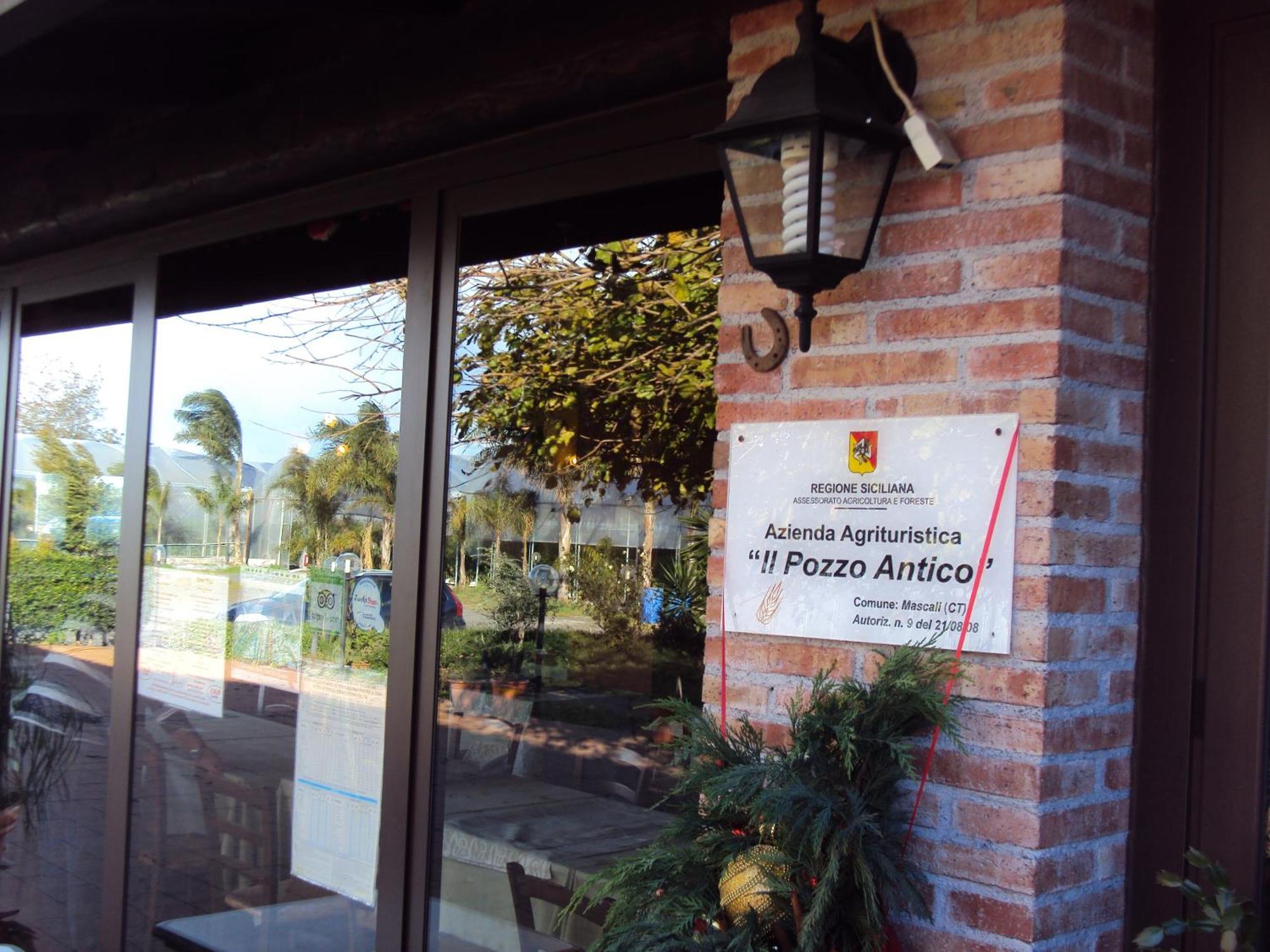 Agriturismo Il Pozzo Antico Mascali Exterior foto